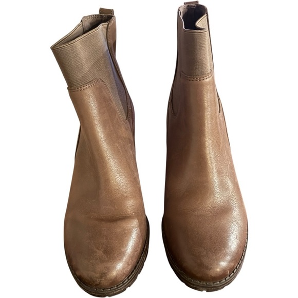 🌹𝗖𝗟𝗔𝗥𝗞'𝗦 𝗩𝗘𝗥𝗦𝗢𝗡𝗔 𝗘𝗔𝗦𝗘 𝗔𝗡𝗞𝗟𝗘 𝗕𝗢𝗢𝗧 - Picture 2 of 9